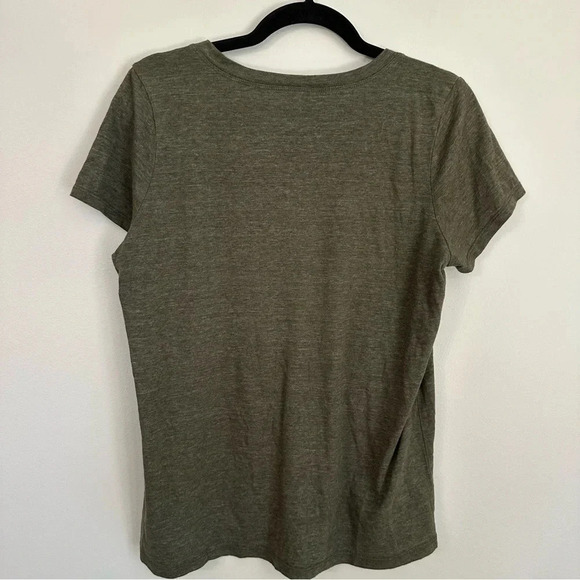 Torrid #MomLife Slim Fit Crewneck Short Sleeve Tee Olive Green Sz 00, M, 10 GUC - Picture 6 of 6